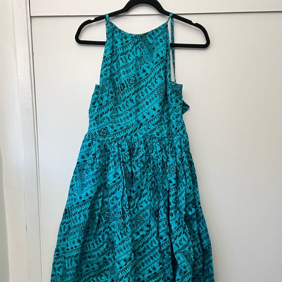 Bernie Dexter - Picture 1 of 3